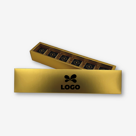 Logolu Gold Karton Kutuda - 12 Adet Logolu Çikolata